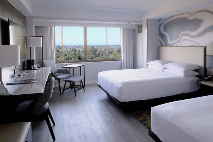 Room 7 of 53